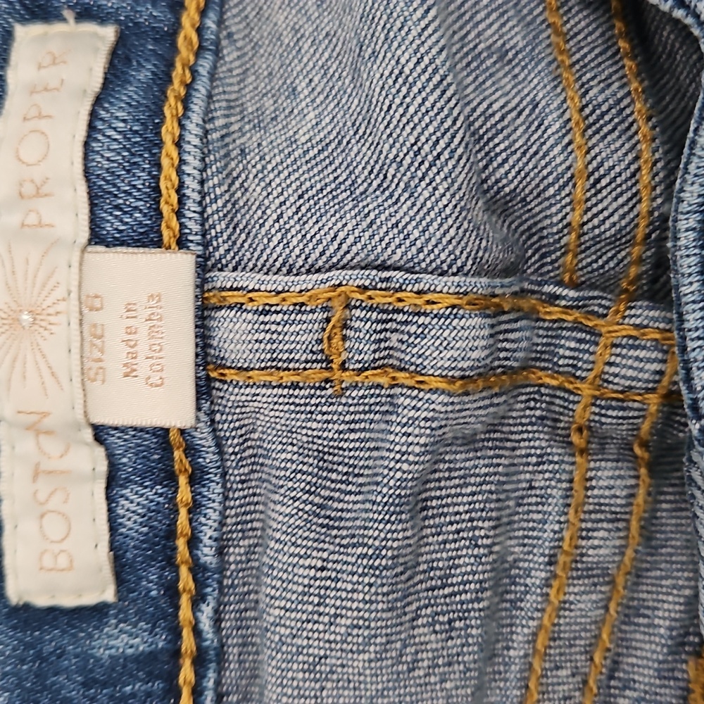Boston Proper Women's Blue Jeans Distressed Size 6 Pants - Picture 2 of 6